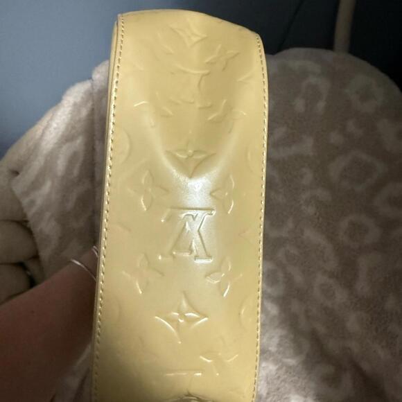 Louis Vuitton Bellflower Vernis Crossbody - COA included - Picture 8 of 9